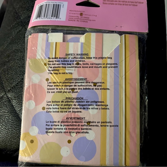 12~Favor Bags w/Ribbon Tiny Toes Girl 3" x 4" x 2" Baby Shower Favor Bags - Picture 3 of 3